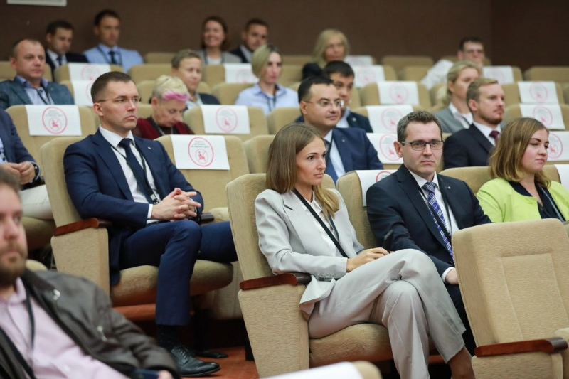 Глава Липецкой области Игорь Артамонов встретился с представителями европейского бизнеса