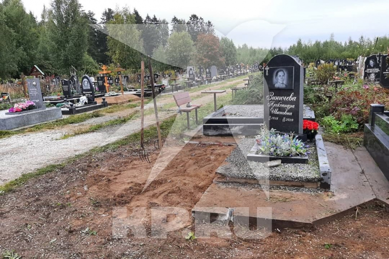 Глава МЧС Евгений Зиничев будет захоронен рядом с бабушкой на кладбище в Петербурге