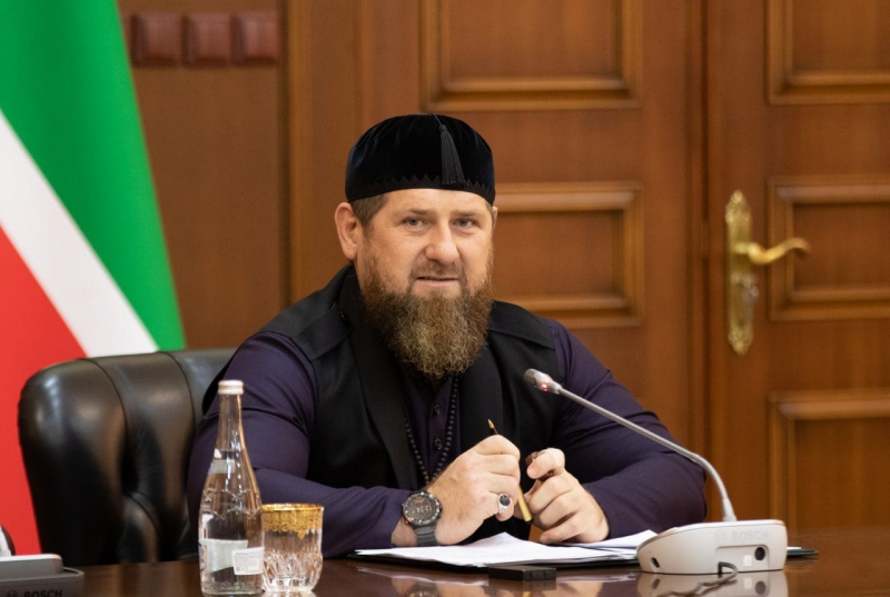 Кадыров пригласил президента США в Чечню в ответ на его негативные высказывания