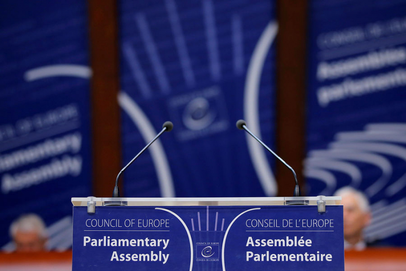 Российским делегатам на ПАСЕ запретили свободное перемещение по Страсбургу
