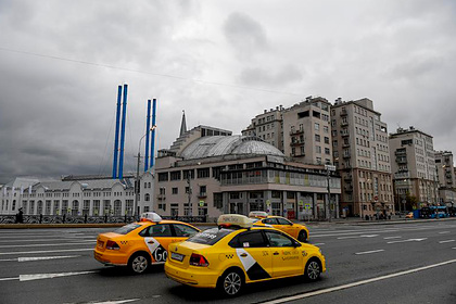 В России водителям с судимостью запретят работать таксистами
