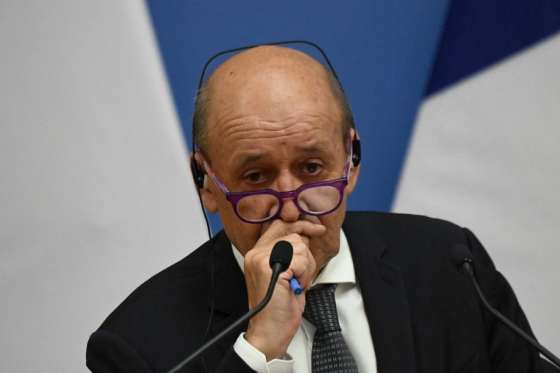 Во Франции состояние отношений с США оценили как "серьезный кризис"