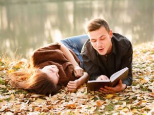 Какие книги читает и советует молодежь